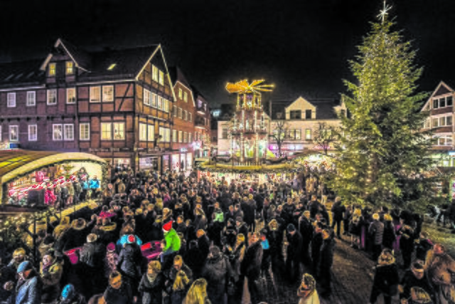 Weihnachtsstimmung auf dem Pferdemarkt | Foto: Martin Elsen