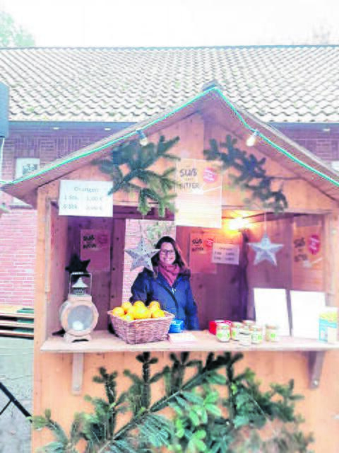Schönes und Leckeres an den Ständen | Foto: Kirchengemeinde