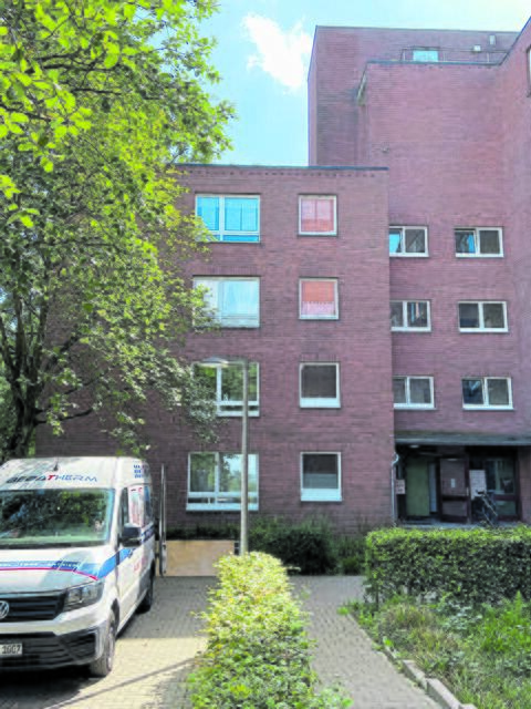 Buchholz: energetische Fenstersanierung eines Mehrfamilienhauses | Foto: BEBATHERM