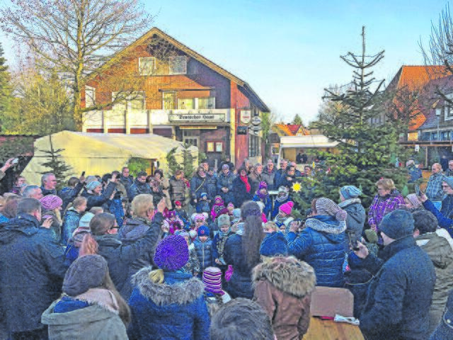 Der Weihnachtsmarkt in Mulsum ist stes gut besucht | Foto: Daniel Pelz