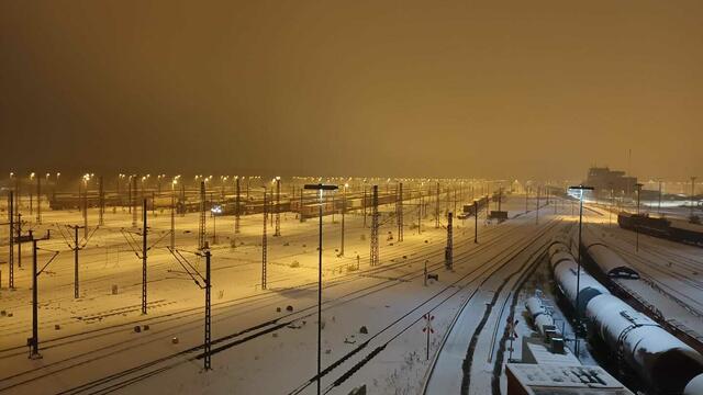 Eingeschneite Züge | Foto: Tim Oliver Martens auf Facebook