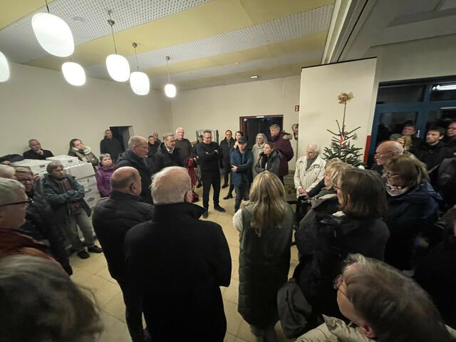 Viele interessierte Neu Wulmstorfer besichtigten die Infoveranstaltung | Foto: pm