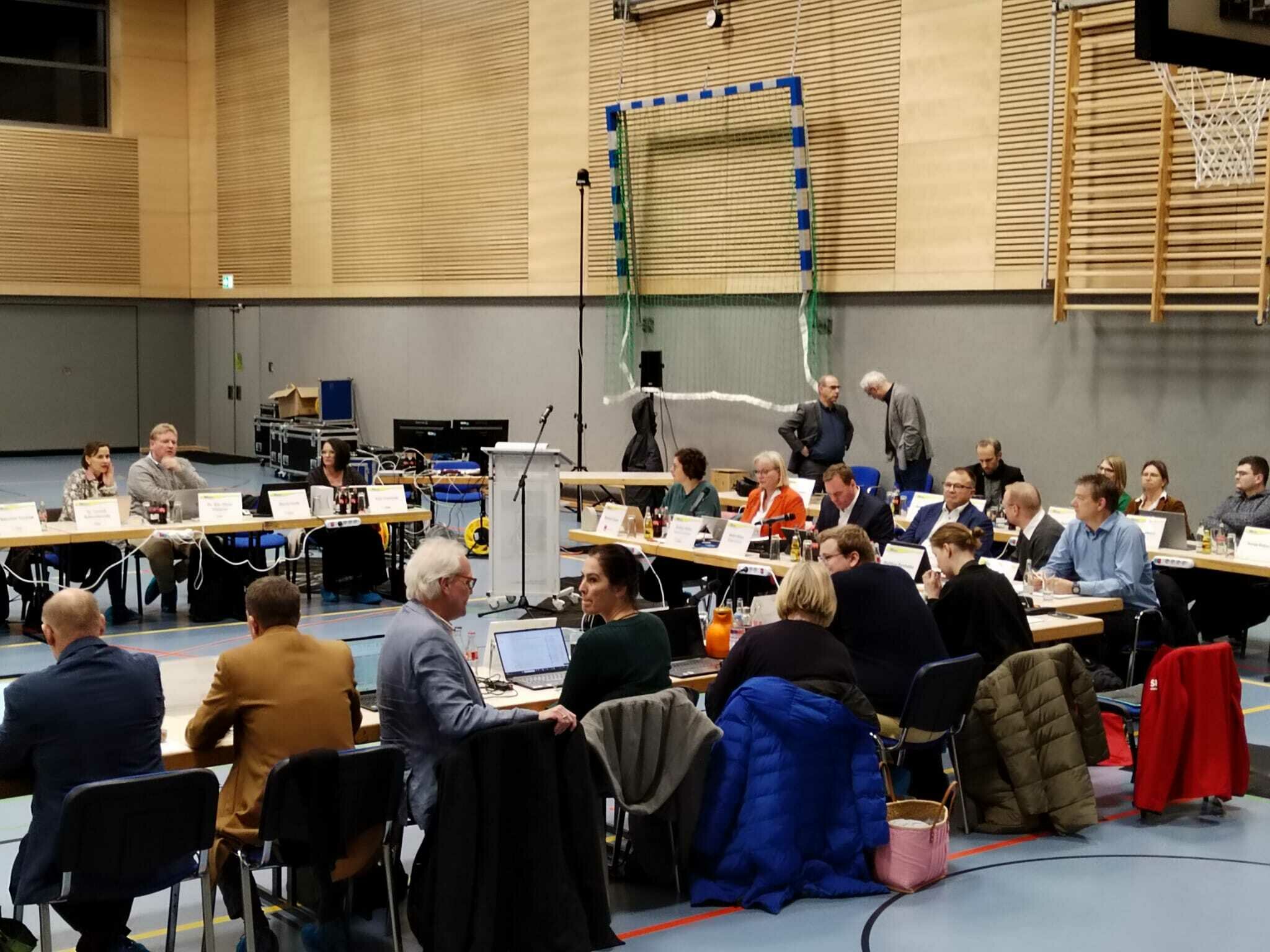 Politik verspielt letzten Kredit. Mütter der