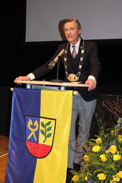 Fand viele nachdenkliche, aber auch optimistische Worte: Buchholz' Bürgermeister Jan-Hendrik Röhse