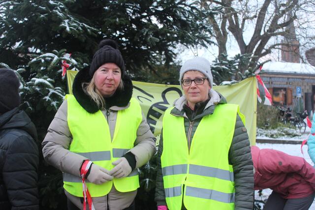 Die CDU-Landtagsabgeordnete Birgit Butter (li.) und die Harsefelder Landfrauen-Vorsitzender Birgit Dammann-Tamke stehen voll hinter den Landwirten | Foto: wd