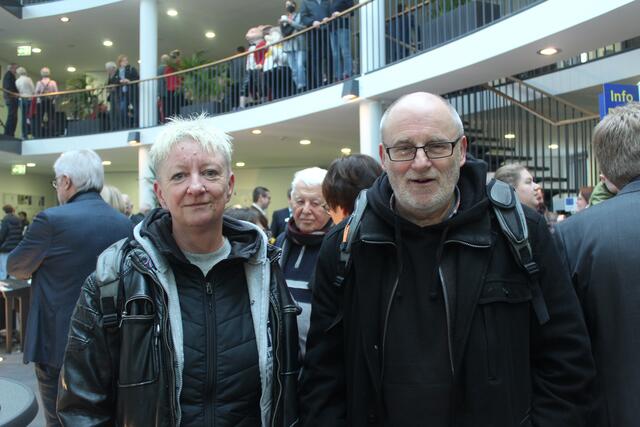 Wollen "hallo" sagen und Bekannte treffen: Heike Vollmers und Henning Münnecke
