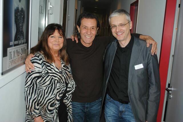 Onne Hennecke (re.) mit Sänger Albert Hammond und Uschi Nerke (Beat-Club) | Foto: ce