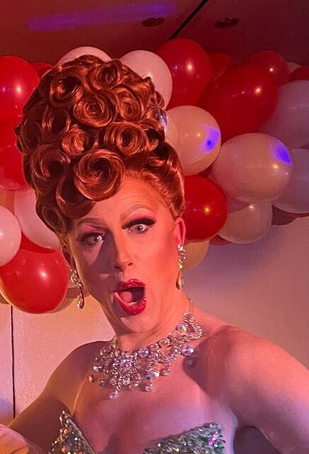 Das Gesicht nach dem Busengrabscher. | Foto: CCS