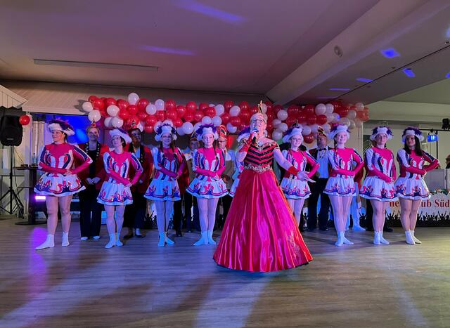 Eröffnung der Galasitzung. | Foto: CCS