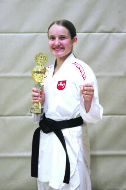 Katharina Bibik 
Karate • BW Buchholz | Foto: Weber