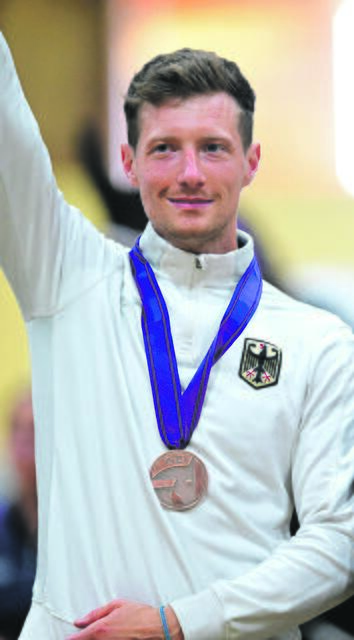 Jannik Heiland 
Voltigieren • Wulfsen | Foto: Daniel Kaiser