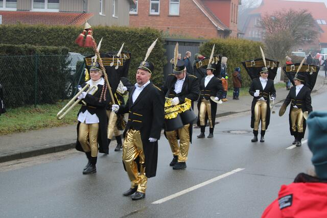 Eines steht beim Faslam fest: In Toppenstedt spielt die Musik | Foto: ce