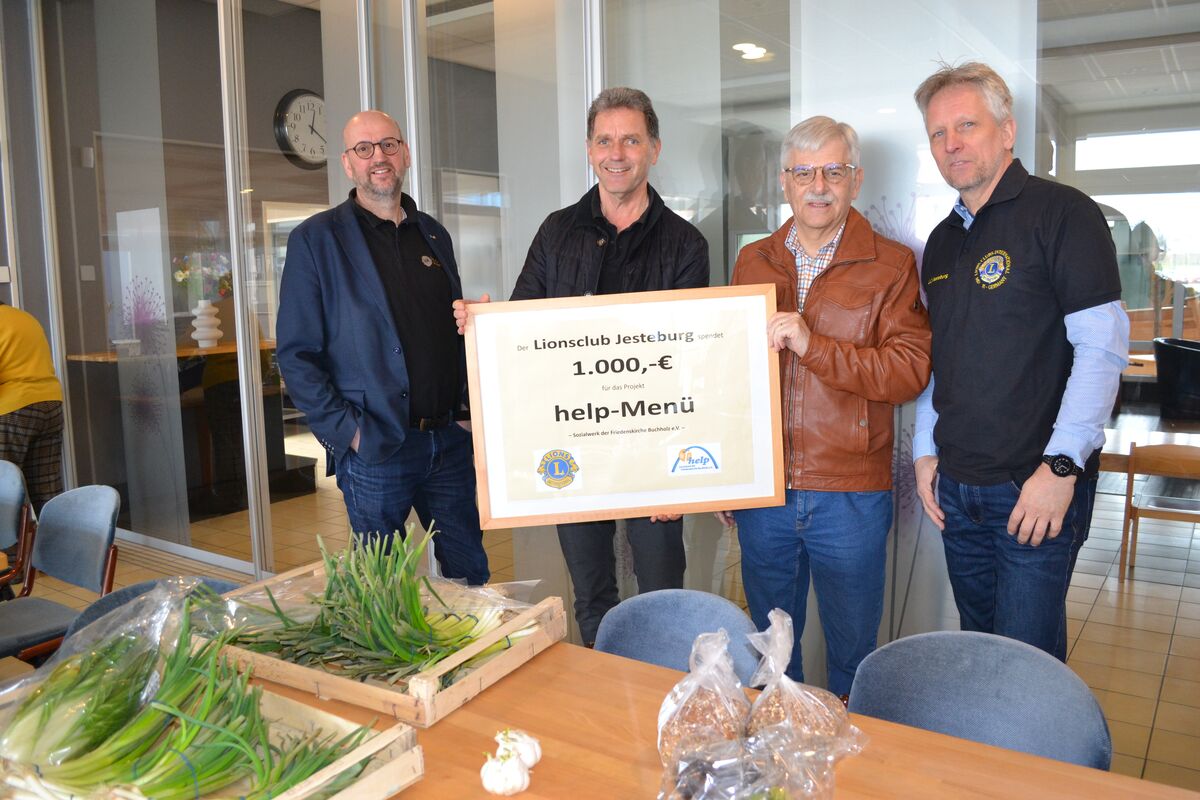 1.000 Euro für gemeinnützige Help-Projekte – Originalfoto zum Pressebericht
