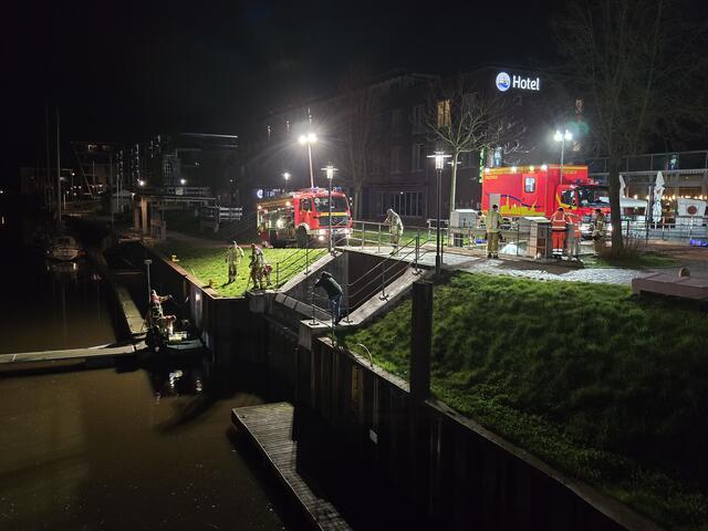 Suchaktion im Stader Stadthafen | Foto: Polizei