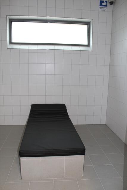 Eine der vier Gewahrsamszellen | Foto: sb