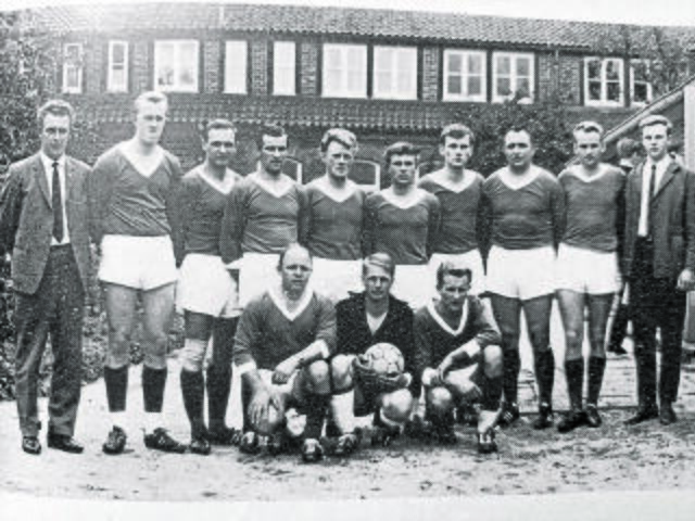 1966 wurden die Herren-Fußballer des TV Wischhafen Kreispokalsieger  