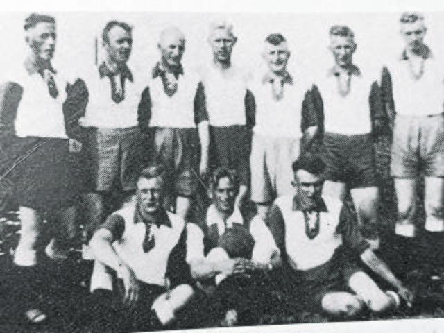 Die Faustballer des TV Wischhafen im Jahr 1932