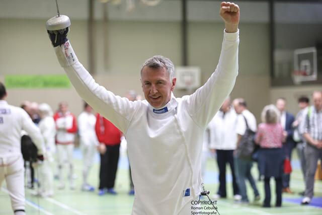 In Jubelpose: der neue Deutsche Meister der V50, Thomas Pönisch aus Berlin | Foto: cc