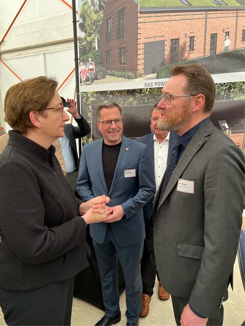 Begrüßung der Bundesbauministerin | Foto: Daniel Beneke / Landkreis Stade