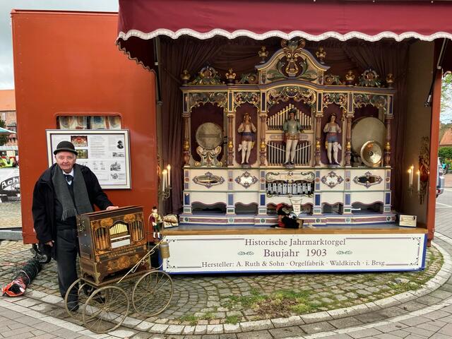 Die Jahrmarktsorgel begrüßte die Besucher | Foto: Museum im Marstall