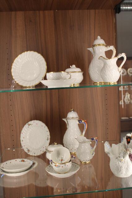 Eine Form, zwei Dekore: das Schwanenservice (Meissen) | Foto: pöp