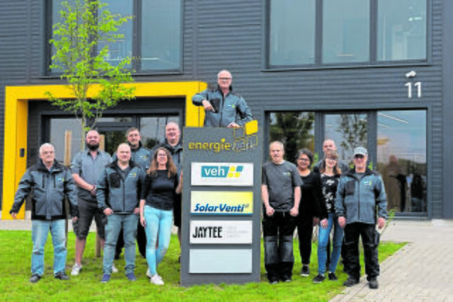 DIE Experten für Energie. Ein Teil des Teams fehlt ... | Foto: JAY TEE