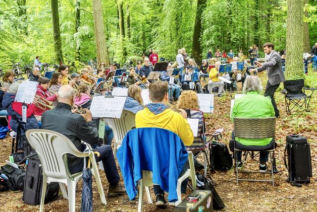 Für Musik sorgten Posaunenbläser aus dem Kirchenkreis Hittfeld | Foto: Ernst Ulrich Soja