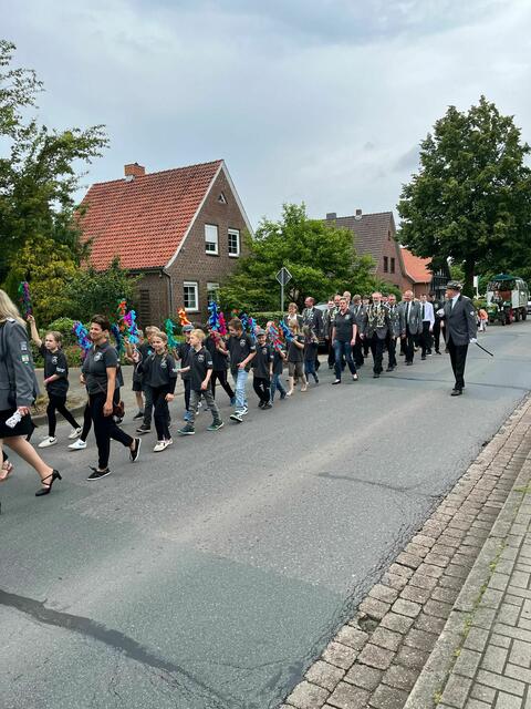 Umzug durch den Ort | Foto: SV Hammah