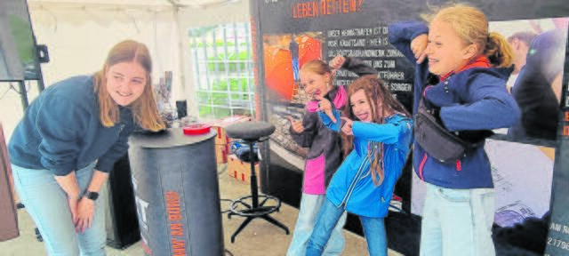 Spaß an der Fotobox der Firma Hatecke  | Foto: ig 