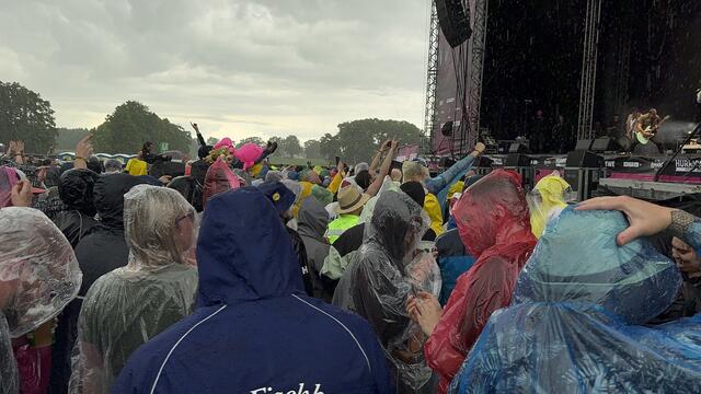 Die Hurricane Fans hielten jedem Wetter stand