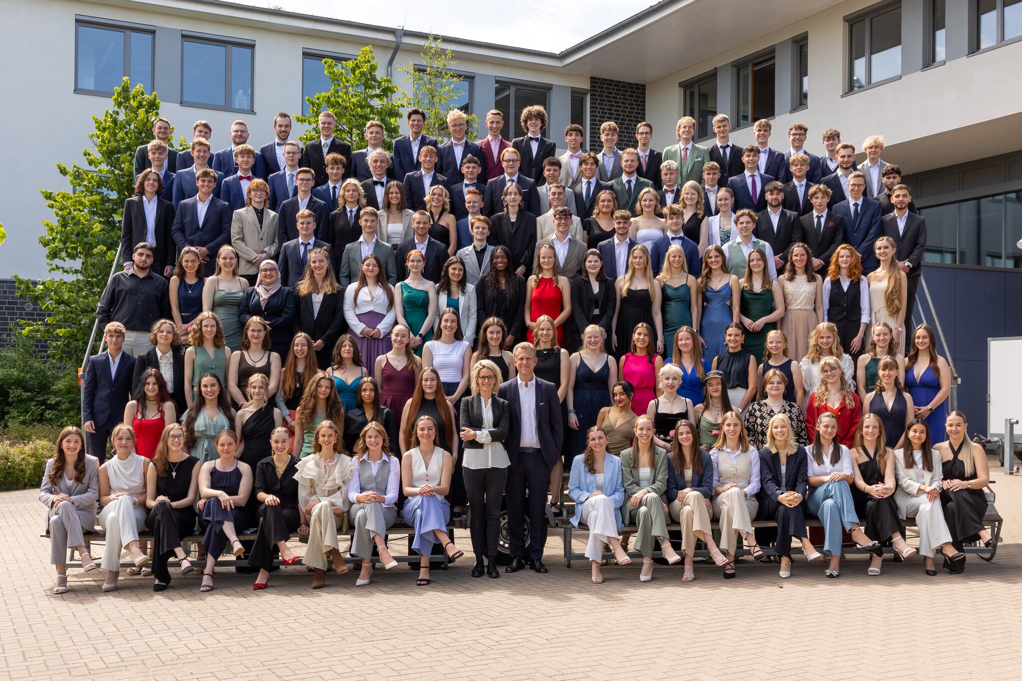 Abitur Politik Niedersachsen 2024 Buchholz: Abitur 2024 am Gymnasium Am Kattenberge - Buchholz