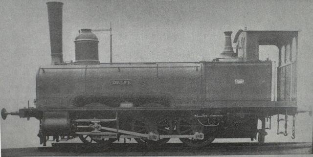 So sahen die Lokomotiven ROTENBURG, TOSTEDT und HITTFELD aus. Sie verfügten über einen Satteltank, der wie ein umgedrehtes U den Kessel umschloss. Die Loks dürften vornehmlich im Rangierdienst eingesetzt worden sein | Foto: Stadtarchiv