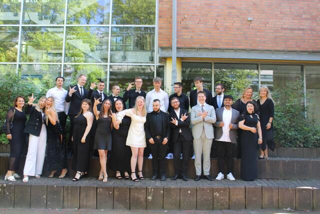 Absolventen - nur Kaufleute | Foto: BBS Buxtehude
