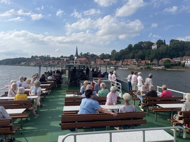 Blick von der Elbe auf den Süllberg, entstanden auf der vergangenen Ausfahrt.  | Foto: Langenbeck