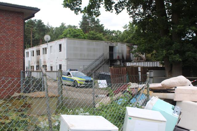 Auch am Morgen danach ist die Polizei vor Ort | Foto: pm