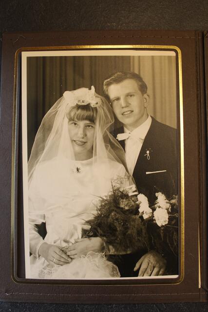 Elvira und Reinhold Kern bei ihrer Hochzeit 1964 | Foto: pm