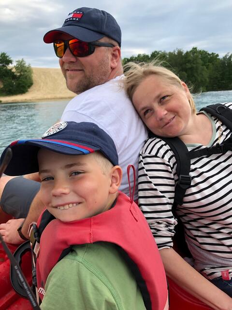 Buchautor Alexander Ramm mit Ehefrau Jasmin und Sohn Mats Fiete | Foto: Brigitte Ramm