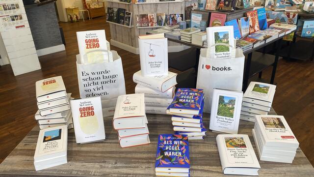 In der Buchhandlung Seevetal wird den Kunden stets neue Literatur präsentiert | Foto: Buchhandlung Seevetal 