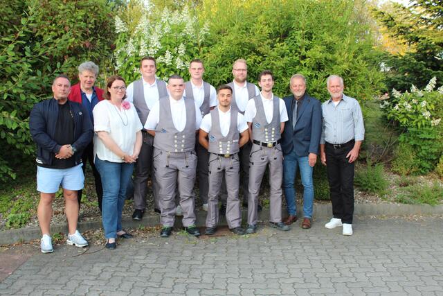 Die neuen Maurergesellen des Landkreises Harburg | Foto: sra