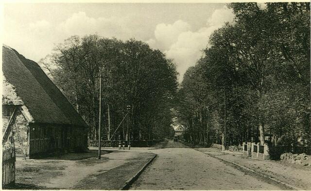 Avensen Nr.7 a und b Doppelhäuslingshaus um 1930