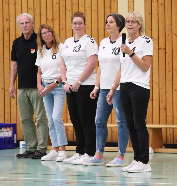 Das Helferteam des TSV hat das Testspiel der Handball-Luchse mit Bravour organisiert | Foto: cc
