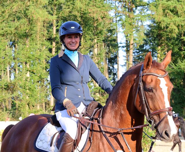 Christina Jux (RFS Sieversen) wurde mit Coco Calida Zweite in der anspruchsvollen Stilspringprüfung der Klasse Ein-Sterne-M | Foto: cc