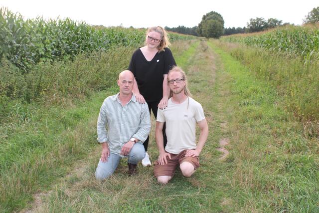 Wandlungsfähig wie in ihren Songs: Thorsten Breitfeld (v.li.), Viola Pimpels und Julian Rasmussen | Foto: sra