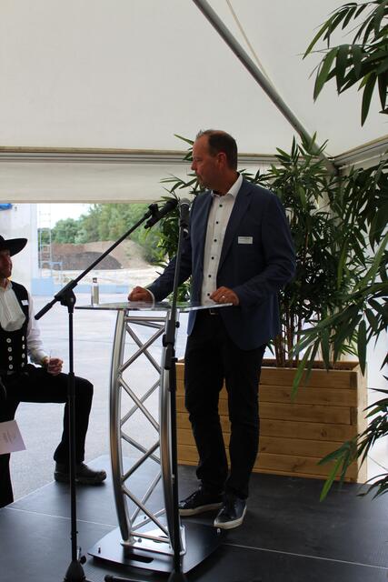Michael von Malottky, Geschäftsführer OTTO DÖRNER Kies und Deponien GmbH &amp; Co. KG während seiner Rede | Foto: sra