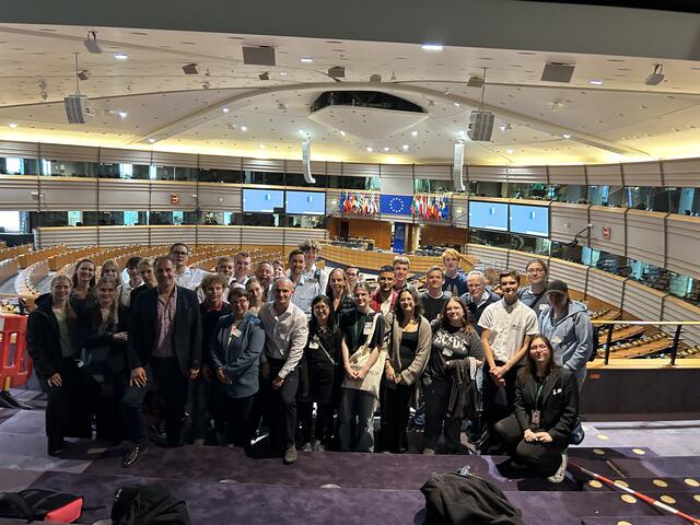 Schülergruppe im Europäischen Parlament | Foto: CSN