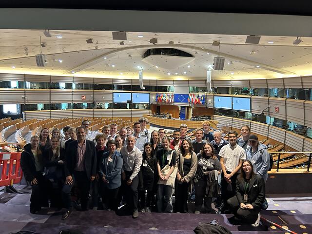 Schülergruppe im Europäischen Parlament | Foto: CSN