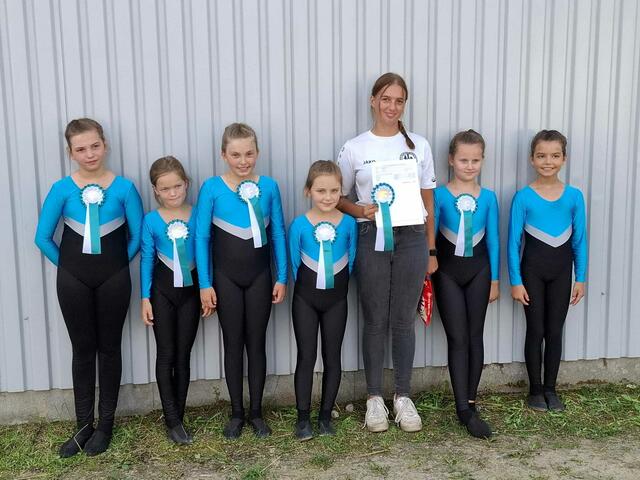 Samstagsgruppe: Stina, Lia, Johanna/Emilia, Rieke, Trainerin Milena, Johanna/Emilia, Louisa | Foto: BRVK/ Kohlmus