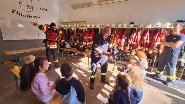 Spannende Einsichten: Atemschutzmaske der Feuerwehrleute | Foto: FF SG Hanstedt