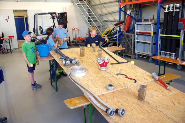 Hier galt es Geschick zu beweisen | Foto: A. Feldtmann, Pressesprecher der FF Hittfeld