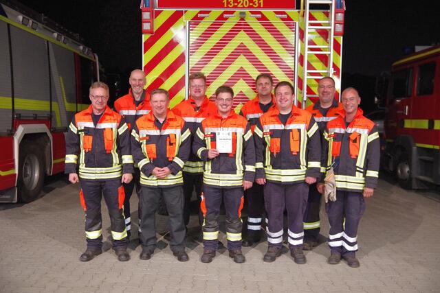 Bei den Elterngruppen der Jugendlichen errang die Delegation der Gemeindefeuerwehrführung den ersten Platz | Foto: A. Feldtmann, Pressesprecher der FF Hittfeld